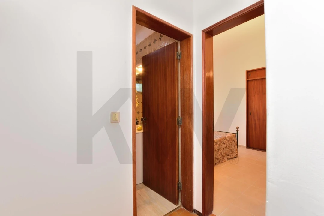 Moradia T4 para Venda em Corroios Foto 26