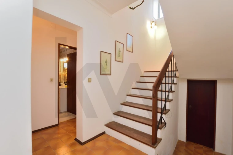 Moradia T4 para Venda em Corroios Foto 21