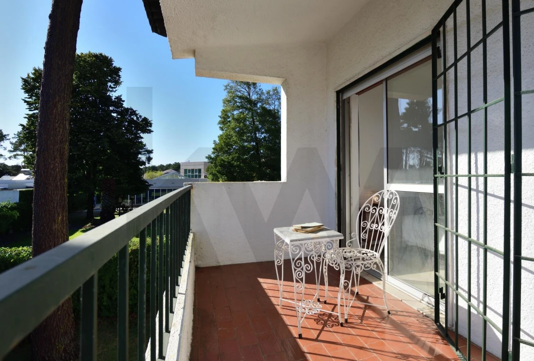 Moradia T4 para Venda em Corroios Foto 37