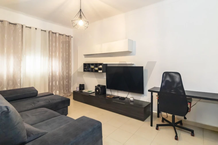 Moradia T2 para Venda em Gaio-Rosário e Sarilhos Pequenos Foto 14