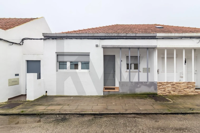 Moradia T2 para Venda em Gaio-Rosário e Sarilhos Pequenos Foto 31