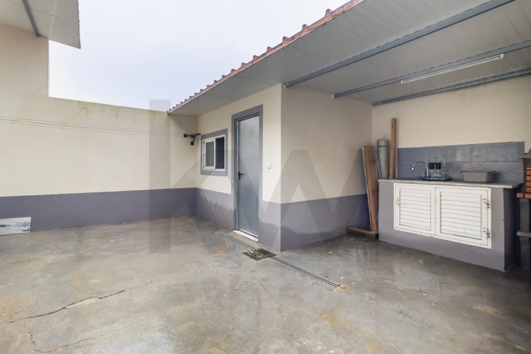 Moradia T2 para Venda em Gaio-Rosário e Sarilhos Pequenos Foto 23