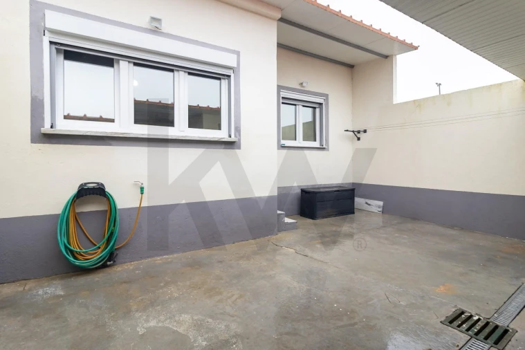 Moradia T2 para Venda em Gaio-Rosário e Sarilhos Pequenos Foto 24