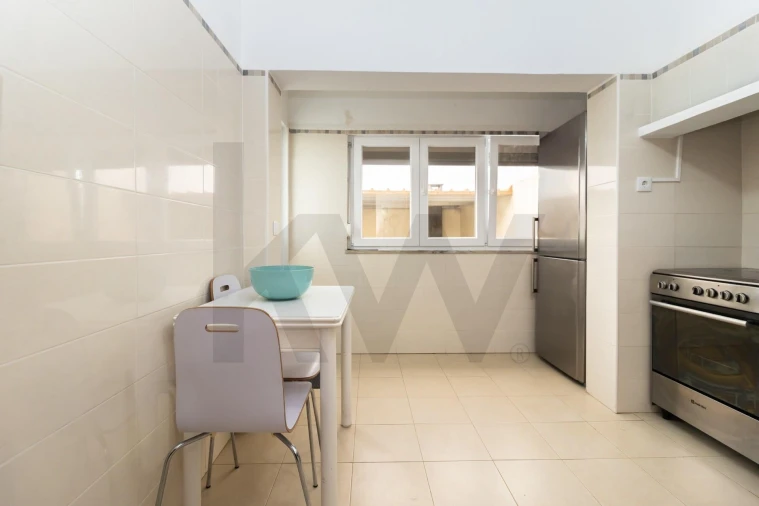 Moradia T2 para Venda em Gaio-Rosário e Sarilhos Pequenos Foto 4