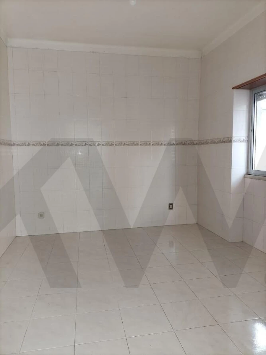 Moradia T3 para Venda em Moita Foto 25