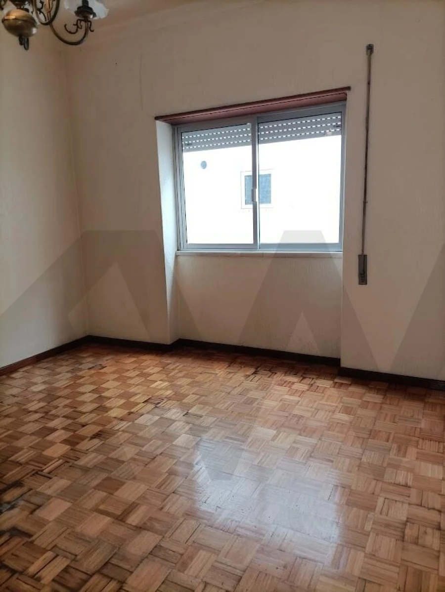 Moradia T3 para Venda em Moita Foto 17