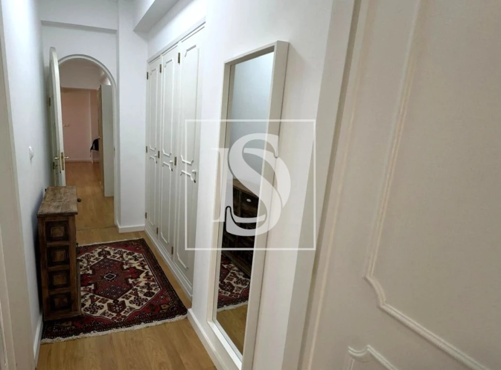 Apartamento T2 para Arrendamento em Lumiar Foto 7