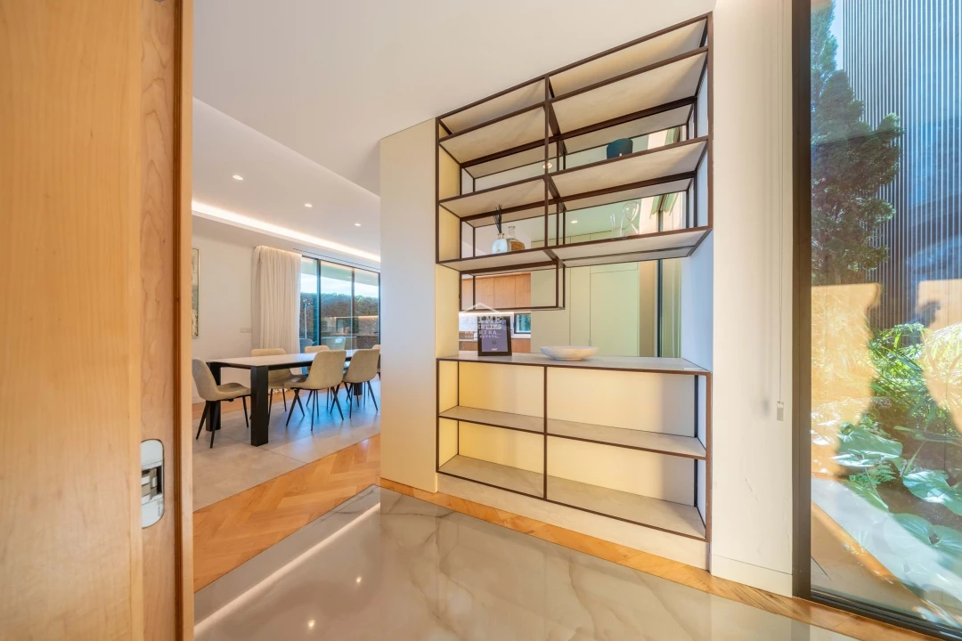 Moradia T4 para Venda em São Martinho Foto 21