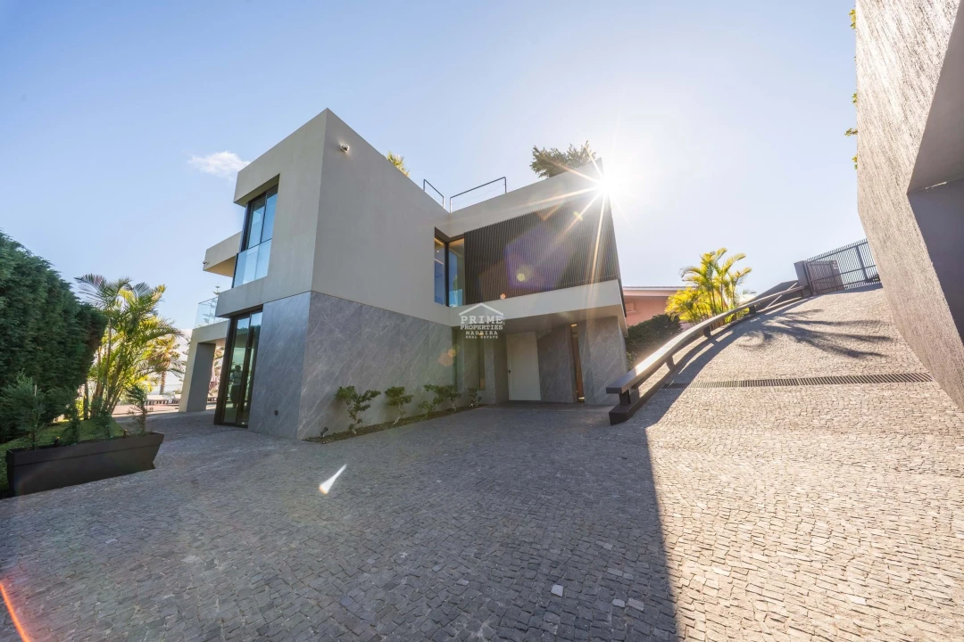 Moradia T4 para Venda em São Martinho Foto 47