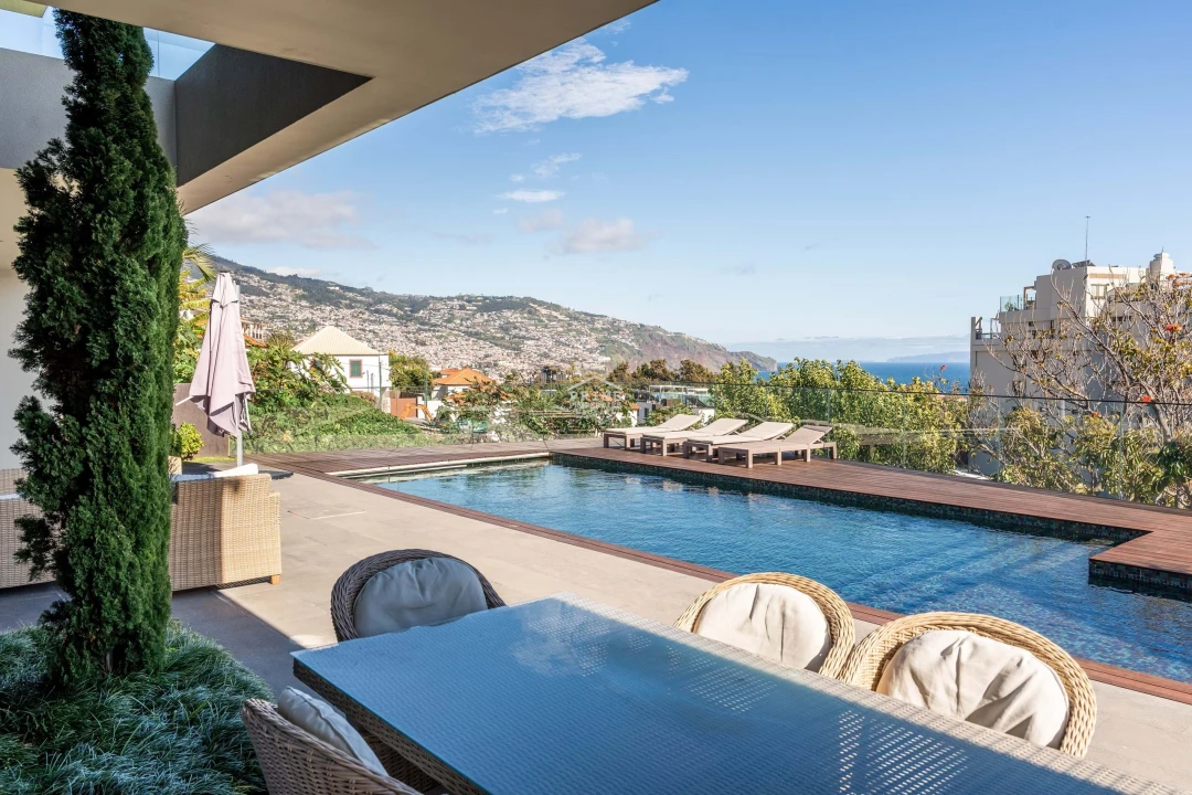 Moradia T4 para Venda em São Martinho Foto 52