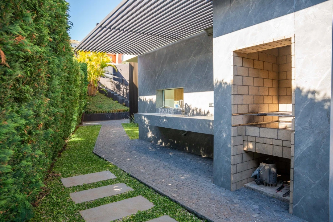 Moradia T4 para Venda em São Martinho Foto 56