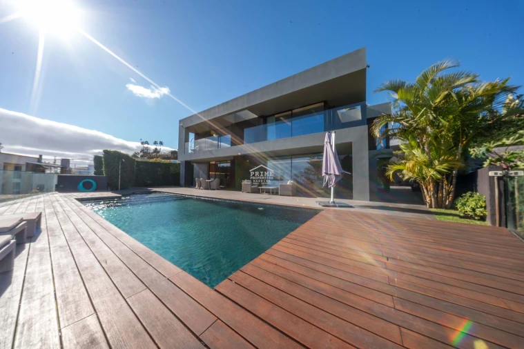 Moradia T4 para Venda em São Martinho Foto 55