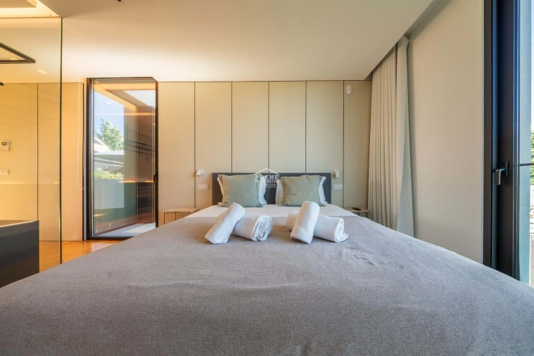 Moradia T4 para Venda em São Martinho Foto 28