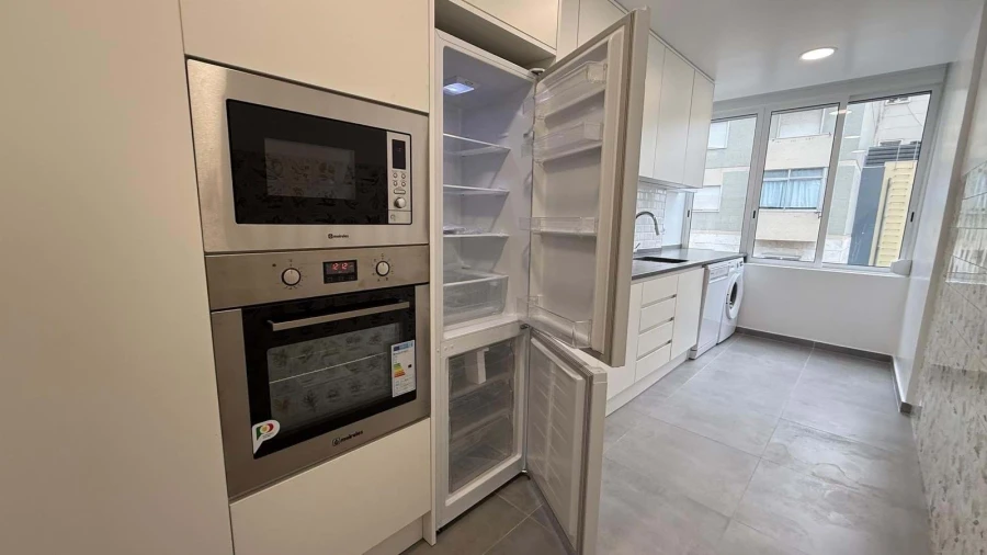 Apartamento T1 para Venda em Águas Livres Foto 6