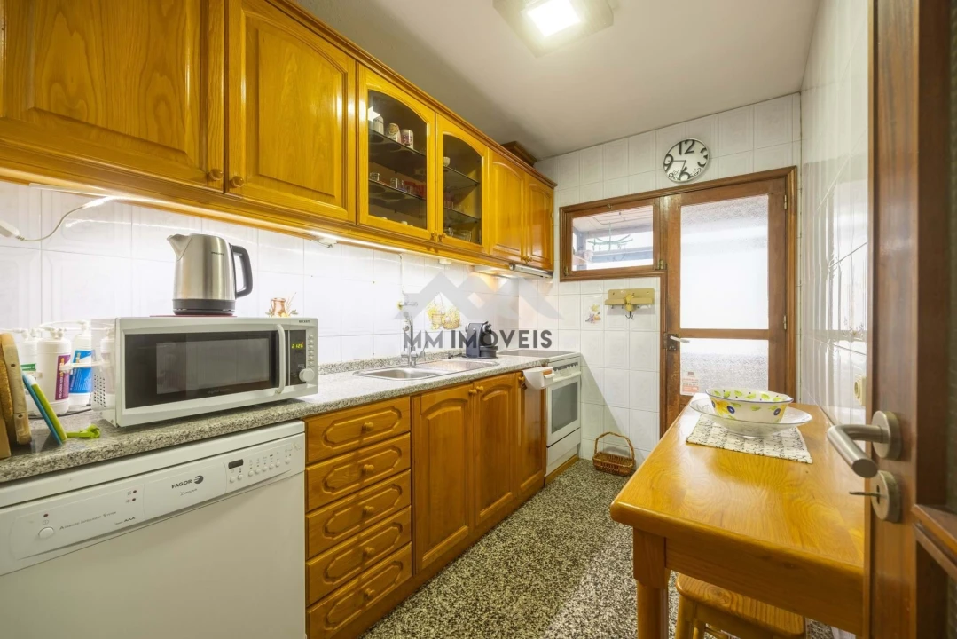 Apartamento T2 para Venda em Santa Marinha e São Pedro da Afurada Foto 2