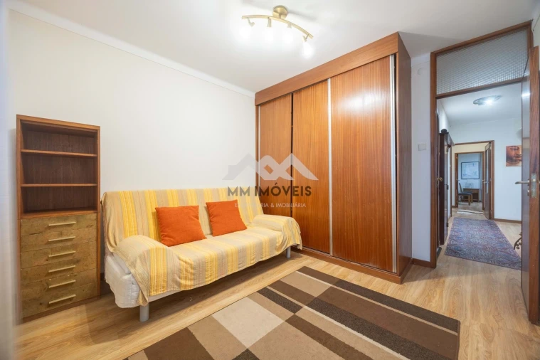 Apartamento T2 para Venda em Santa Marinha e São Pedro da Afurada Foto 6