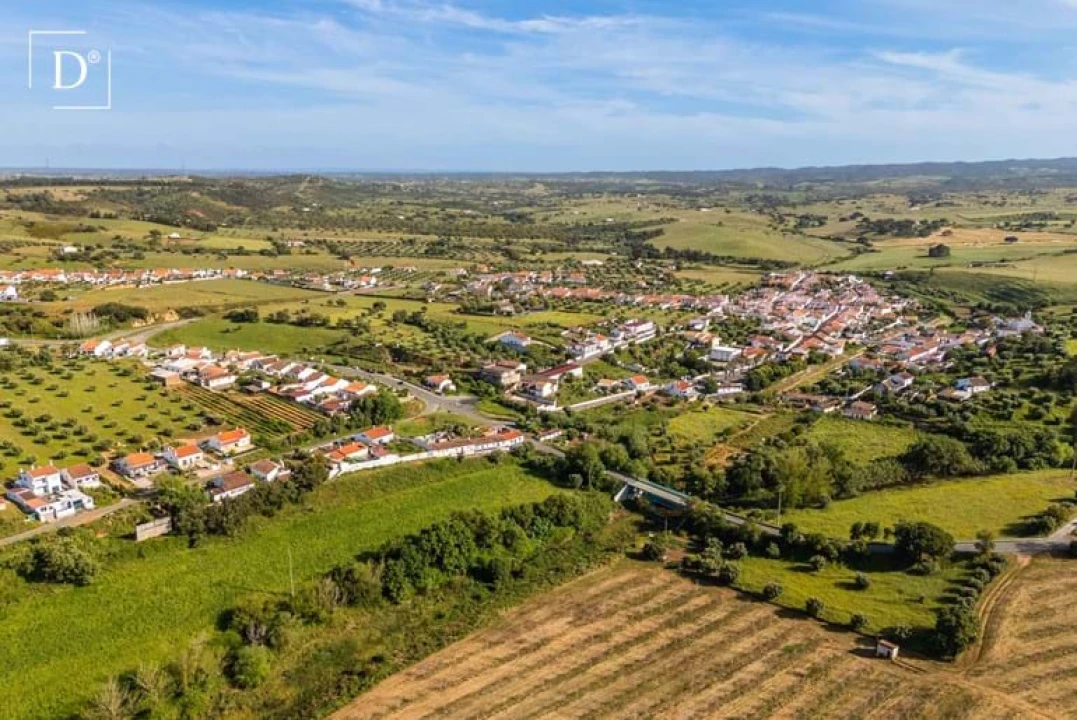 Moradia T4 para Venda em Ourique Foto 23