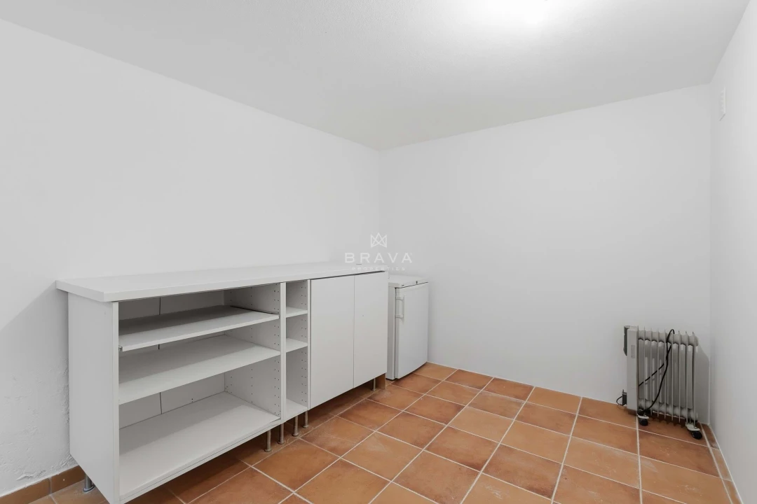 Moradia T4 para Venda em Quarteira Foto 42