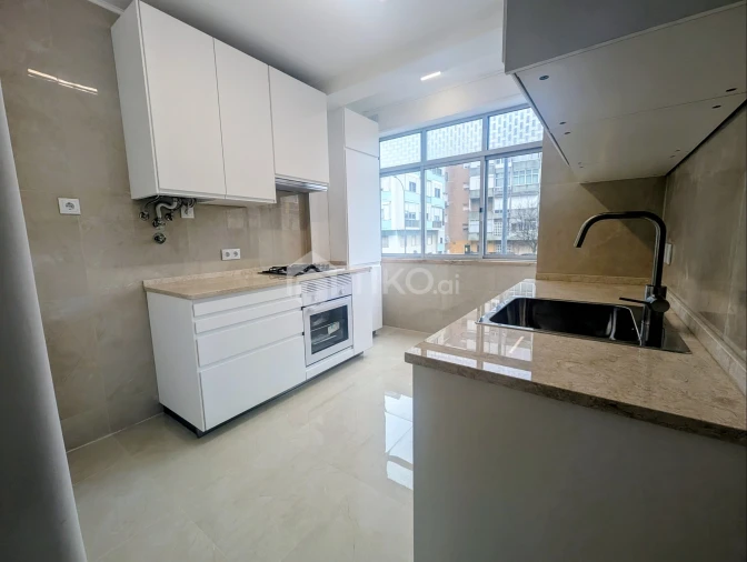 Apartamento T3 para Venda em Águas Livres Foto 20