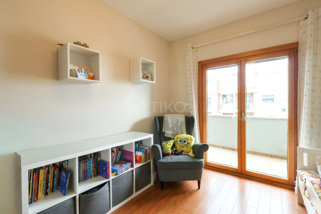 Apartamento T3 para Venda em Ramada e Caneças Foto 11