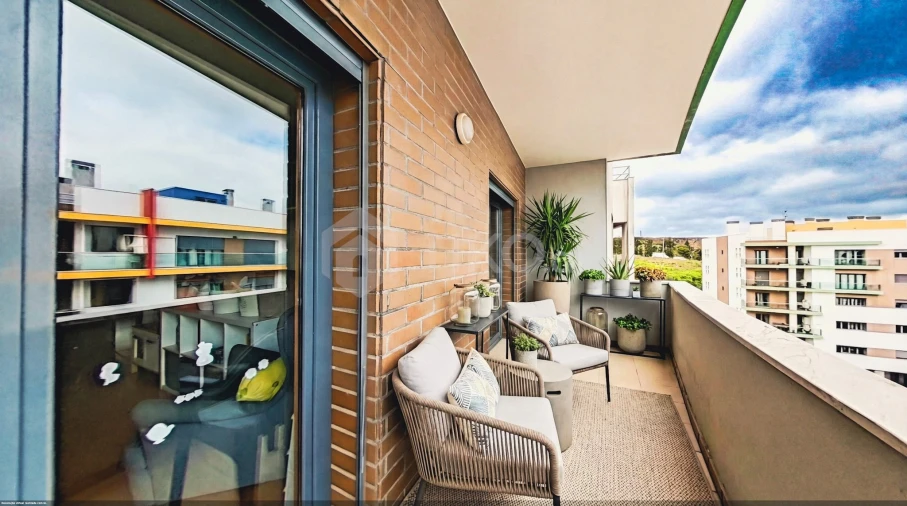 Apartamento T3 para Venda em Ramada e Caneças Foto 1