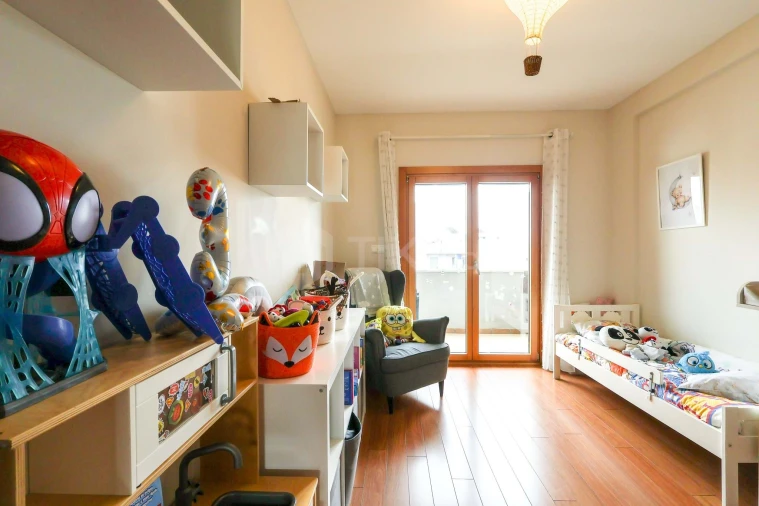 Apartamento T3 para Venda em Ramada e Caneças Foto 15