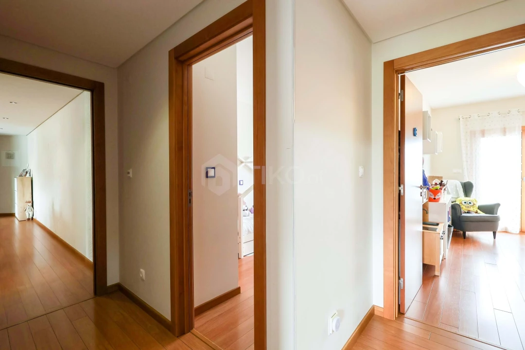 Apartamento T3 para Venda em Ramada e Caneças Foto 19