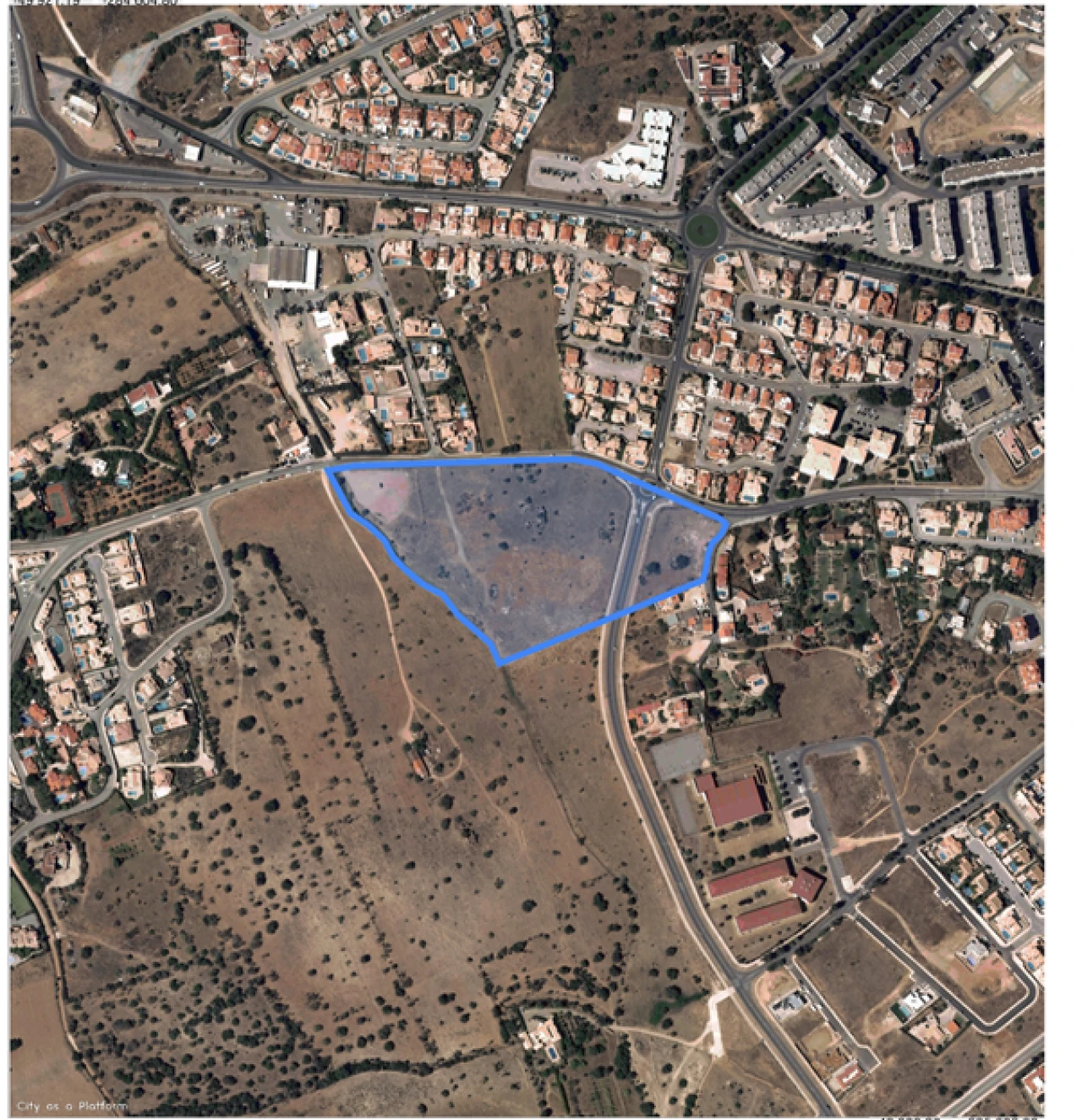 Terreno para Venda em Lagos (São Sebastião e Santa Maria) Foto 3