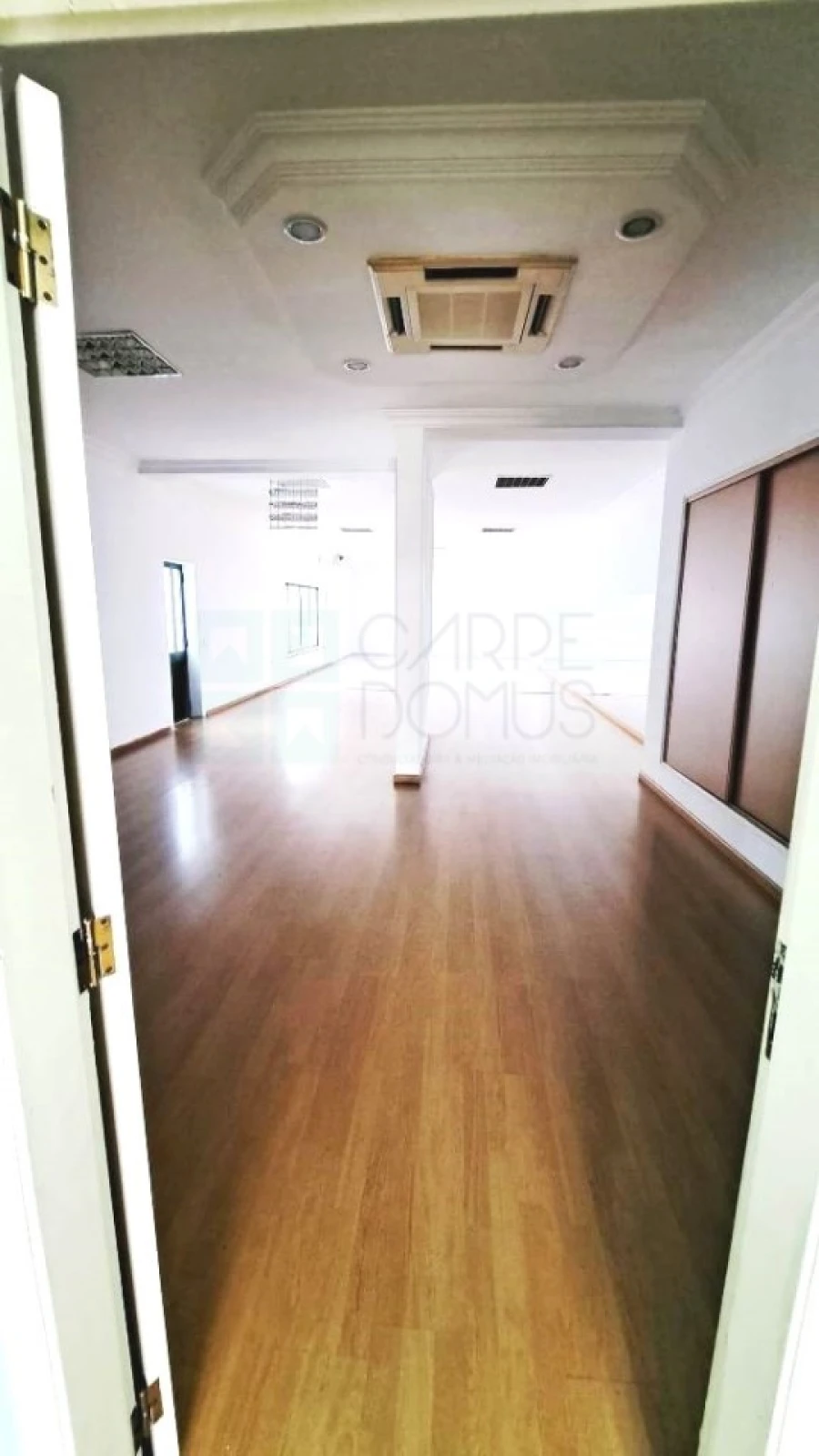 Loja para Arrendamento em Faro (Sé e São Pedro) Foto 13