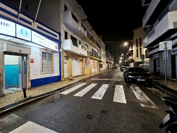 Loja para Arrendamento em Faro (Sé e São Pedro) Foto 21