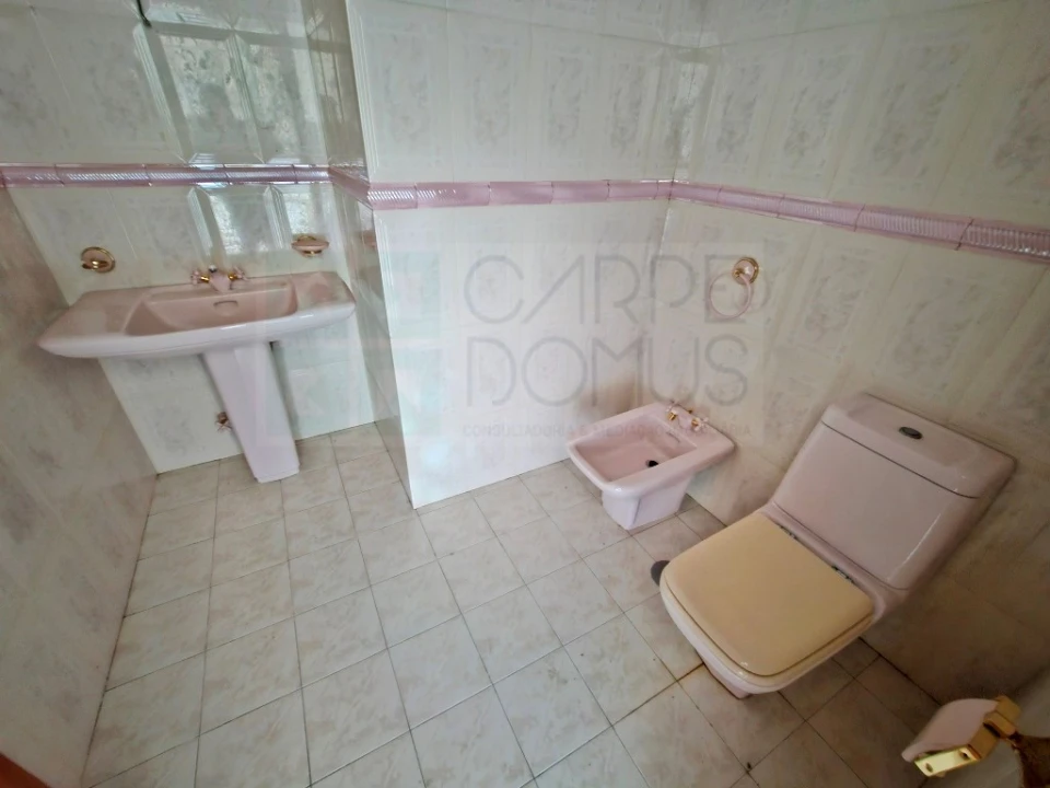 Moradia T5 para Venda em Ruivães e Novais Foto 21