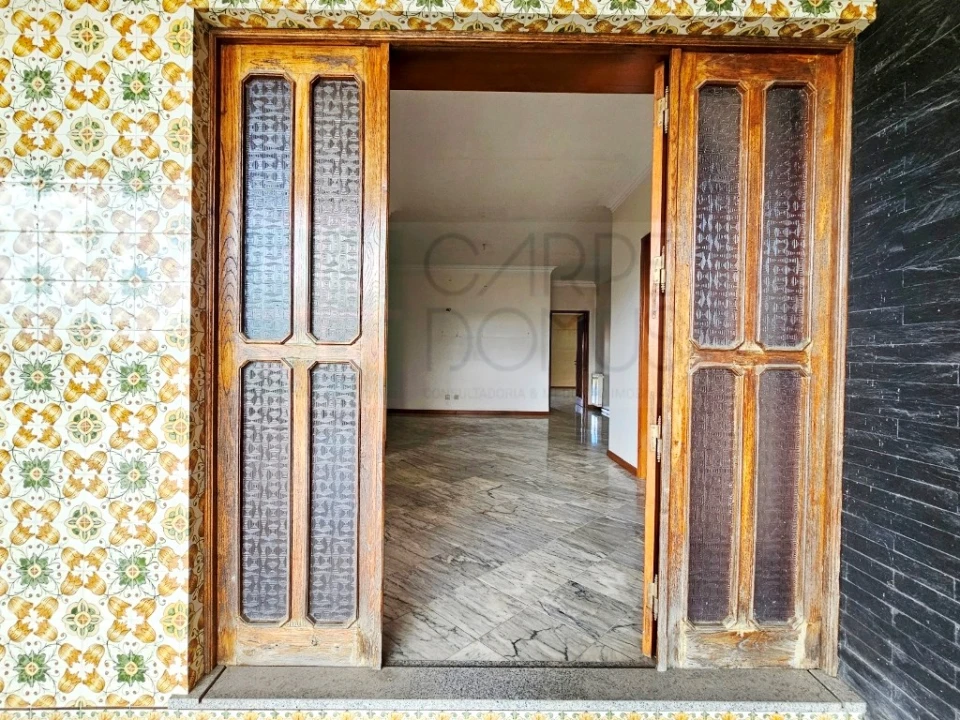 Moradia T5 para Venda em Ruivães e Novais Foto 11