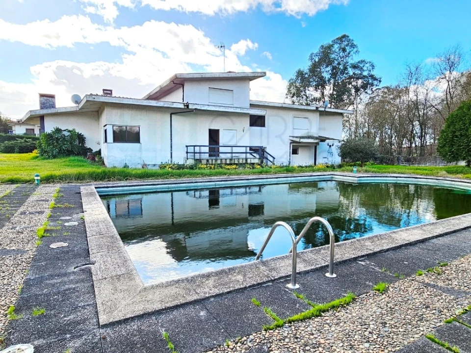 Moradia T5 para Venda em Ruivães e Novais Foto 39