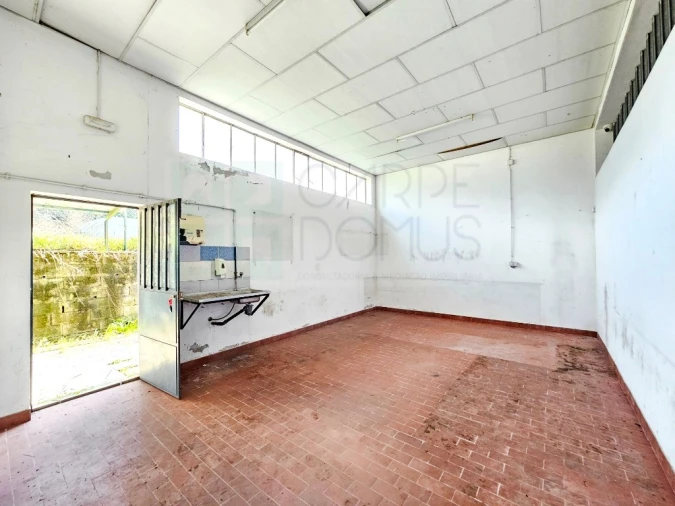 Moradia T5 para Venda em Ruivães e Novais Foto 49