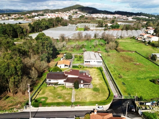 Moradia T5 para Venda em Ruivães e Novais Foto 61