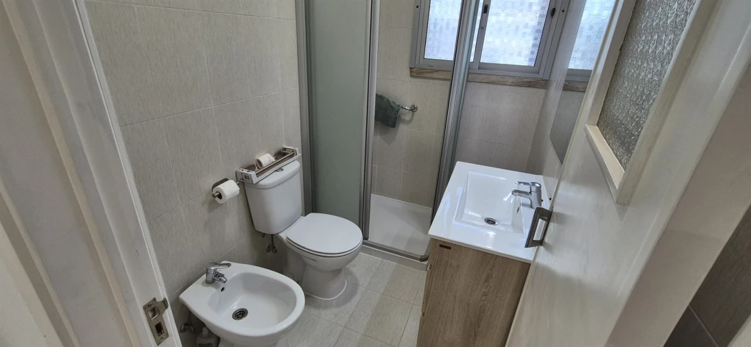 Apartamento T3 para Venda em Águas Livres Foto 9