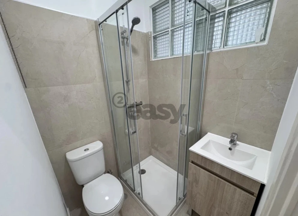 Apartamento T3 para Venda em Águas Livres Foto 10