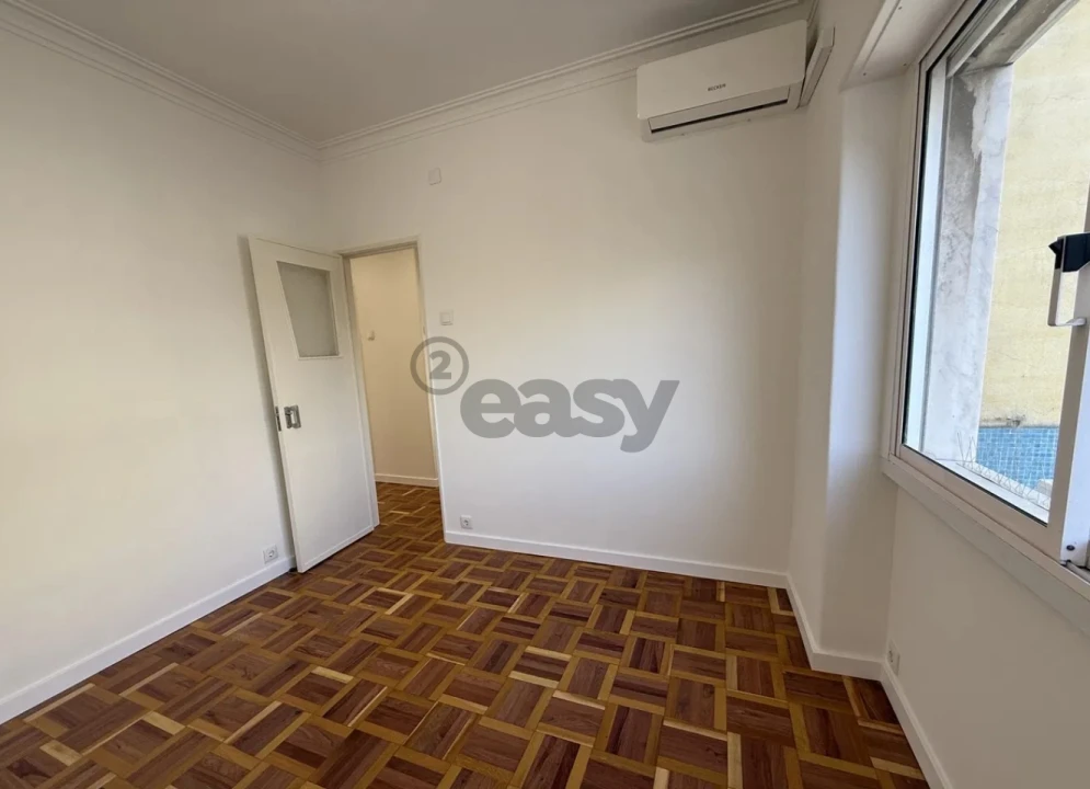 Apartamento T3 para Venda em Águas Livres Foto 16