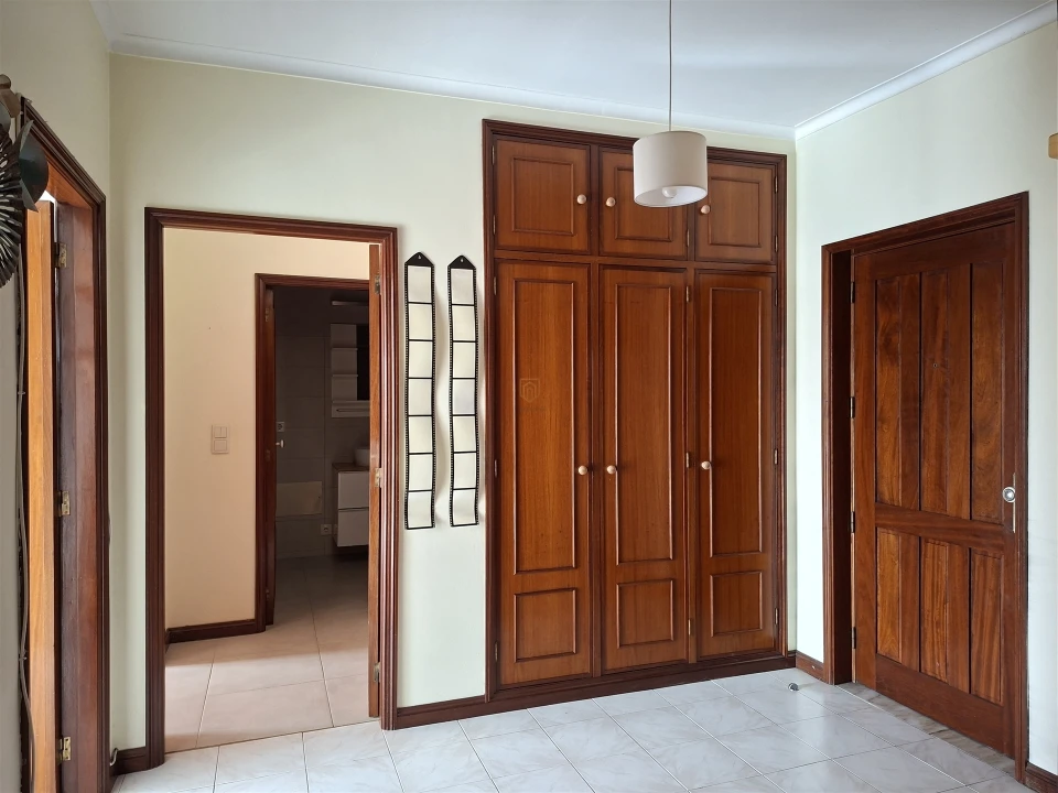 Apartamento T2 para Venda em Mafamude e Vilar do Paraíso Foto 14