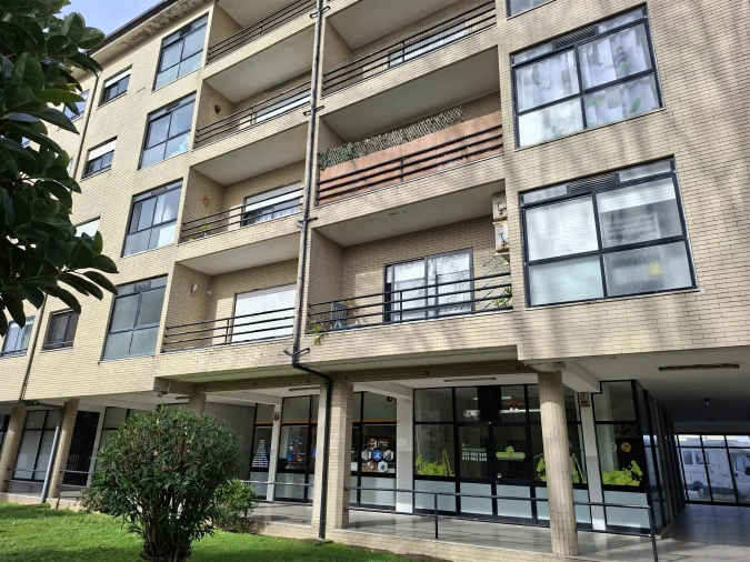 Apartamento T2 para Venda em Mafamude e Vilar do Paraíso Foto 2