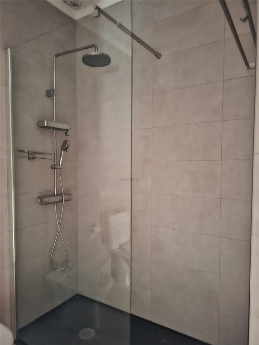 Apartamento T2 para Venda em Mafamude e Vilar do Paraíso Foto 16