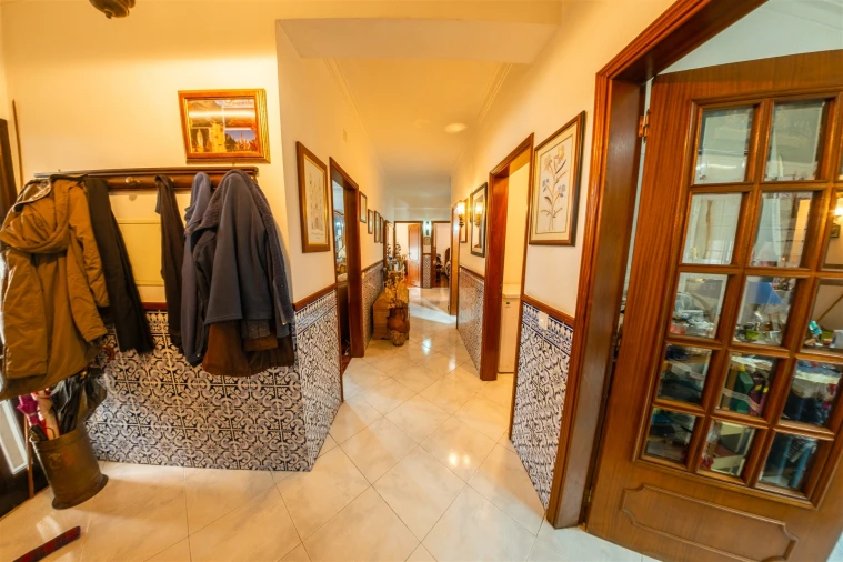 Moradia T6 para Venda em Louriçal do Campo Foto 13