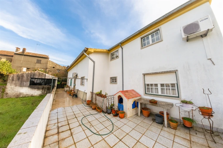 Moradia T6 para Venda em Louriçal do Campo Foto 54