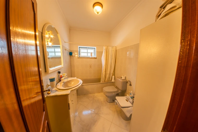 Moradia T6 para Venda em Louriçal do Campo Foto 21