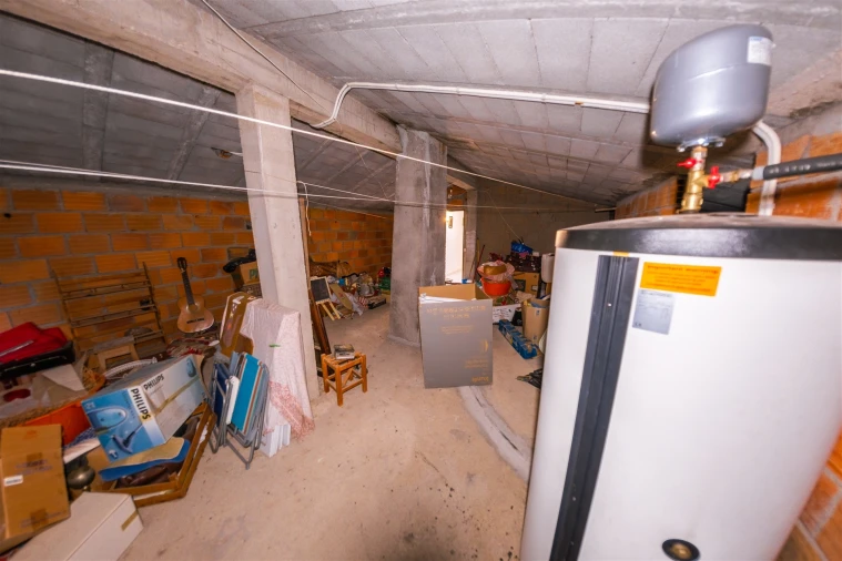 Moradia T6 para Venda em Louriçal do Campo Foto 40