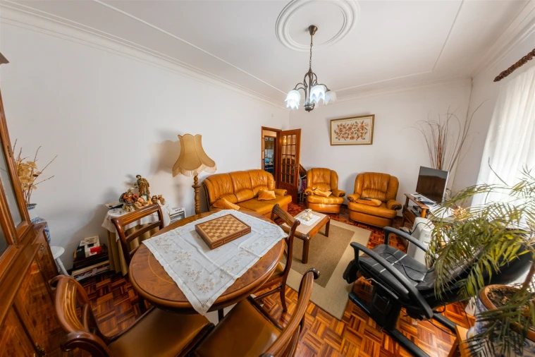 Moradia T6 para Venda em Louriçal do Campo Foto 17