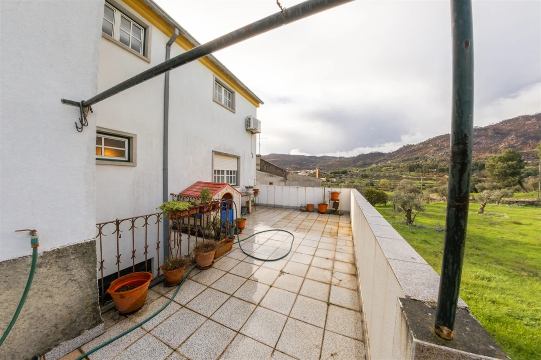 Moradia T6 para Venda em Louriçal do Campo Foto 52