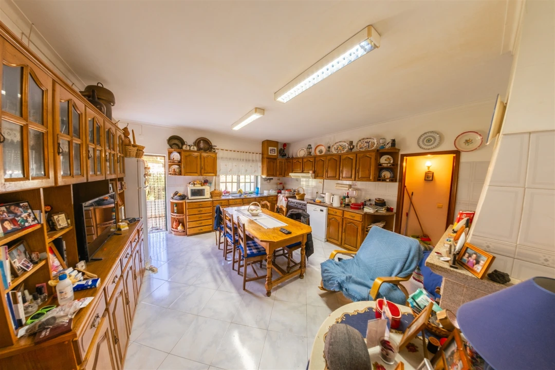 Moradia T6 para Venda em Louriçal do Campo Foto 7