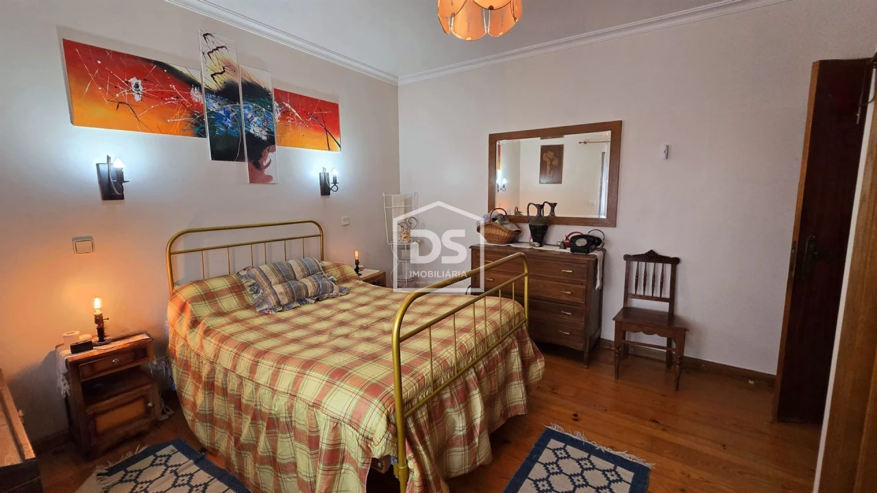 Moradia T5 para Venda em Sabugal e Aldeia de Santo António Foto 29