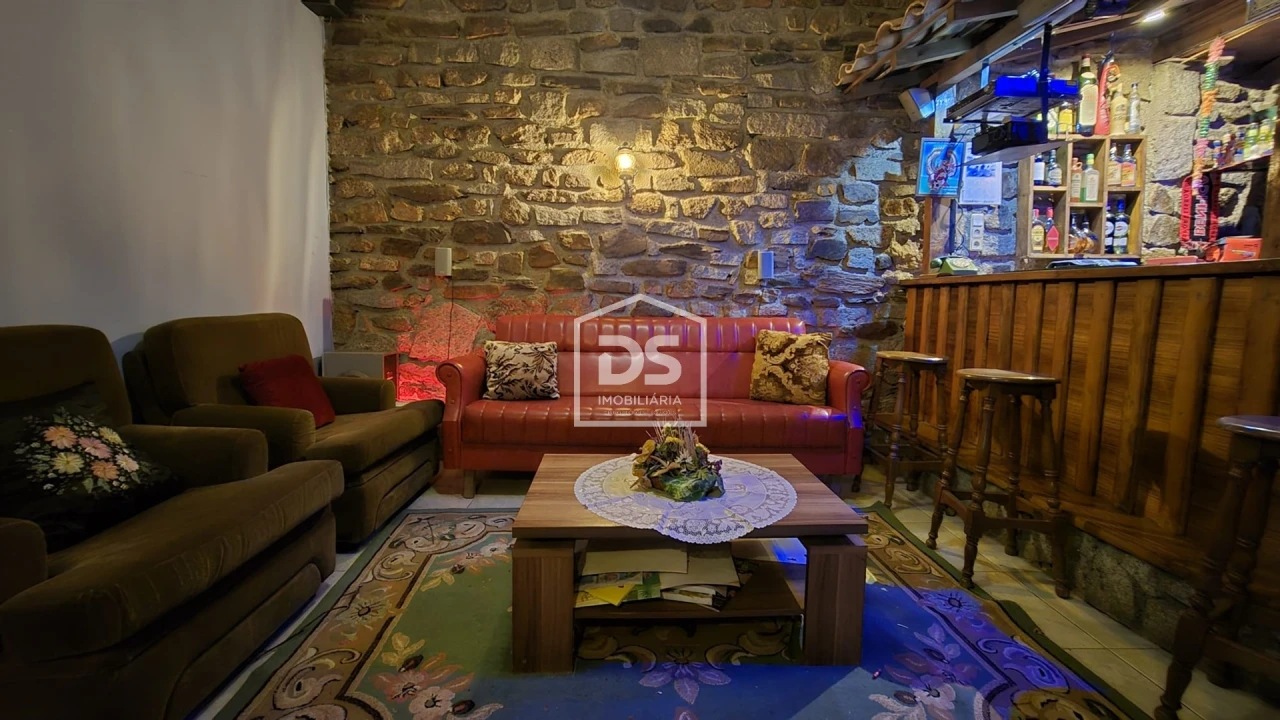 Moradia T5 para Venda em Sabugal e Aldeia de Santo António Foto 7